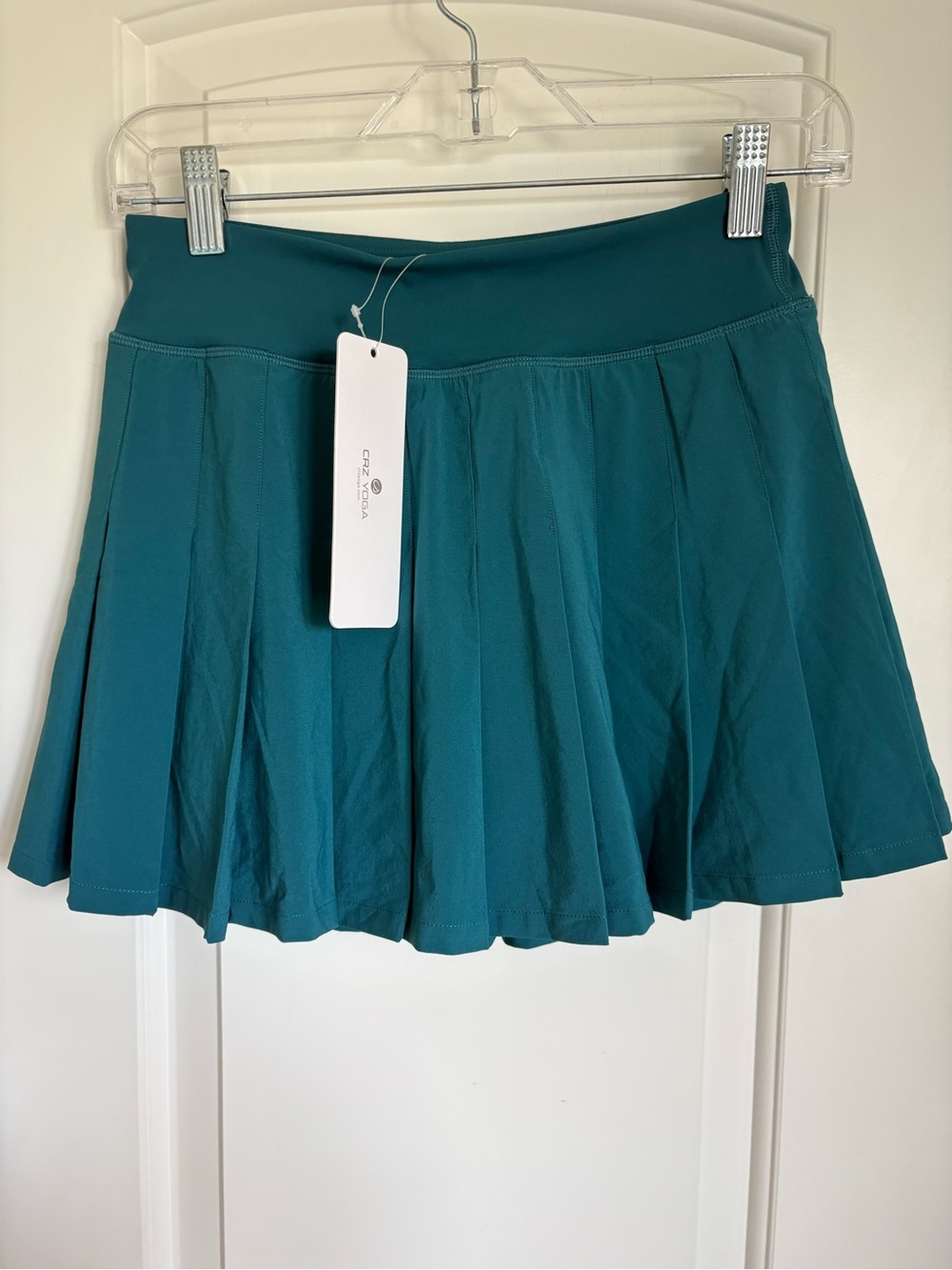 CRZ YOGA Women's Feathery-Fit Soft High Rise Pleated Tennis Skirt NWT- Size XS